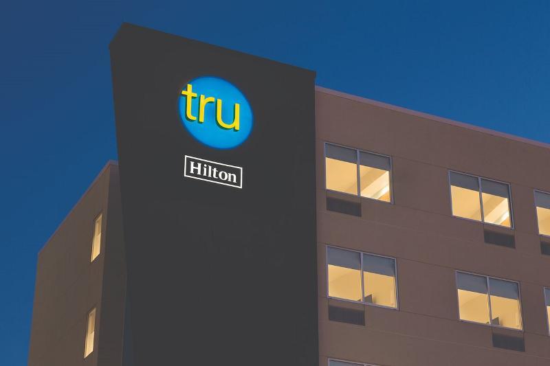 Tru By Hilton Lafayette River Ranch Екстериор снимка